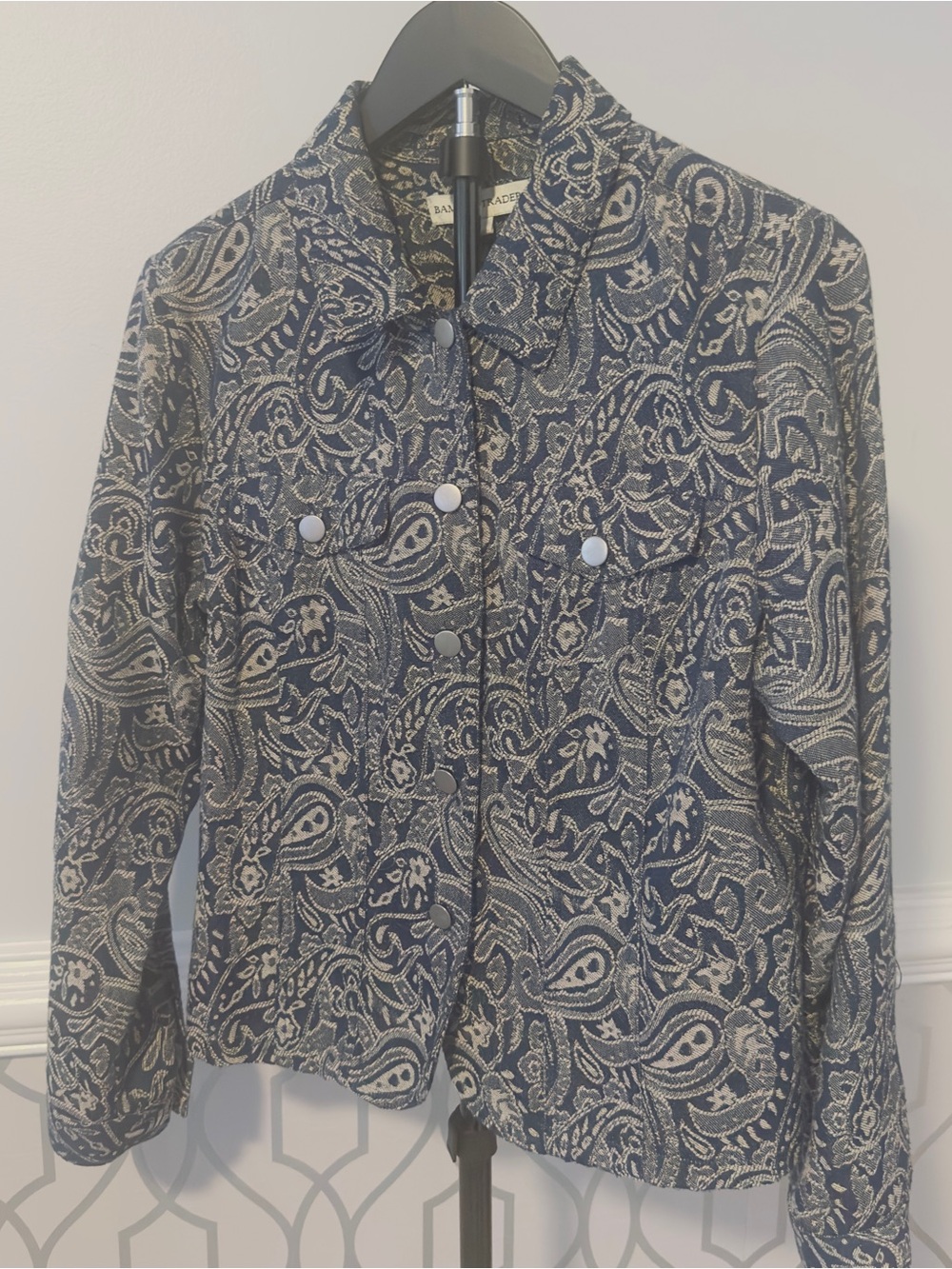 Bamboo Traders Woman's SZ Small Blue Silver Tapestry Style Paisley Jacket Jacqua